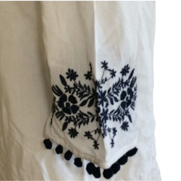 NWOT Show Mw Your MuMu Boho Romantic Presley Tunic Navy Embroider Size XS - Picture 7 of 7